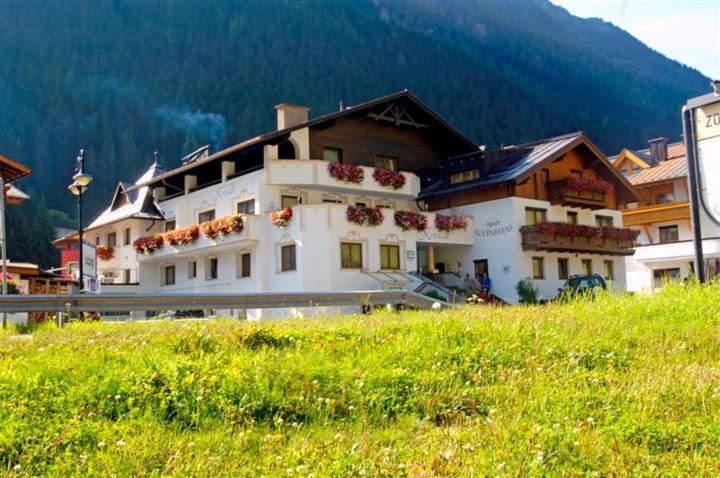 Hotel Kristall B&B Ишгль Экстерьер фото