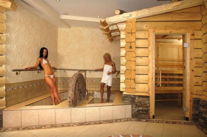 Hotel Kristall B&B Ишгль Экстерьер фото